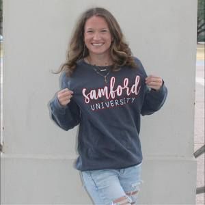 Meet your Posher, Jennifer